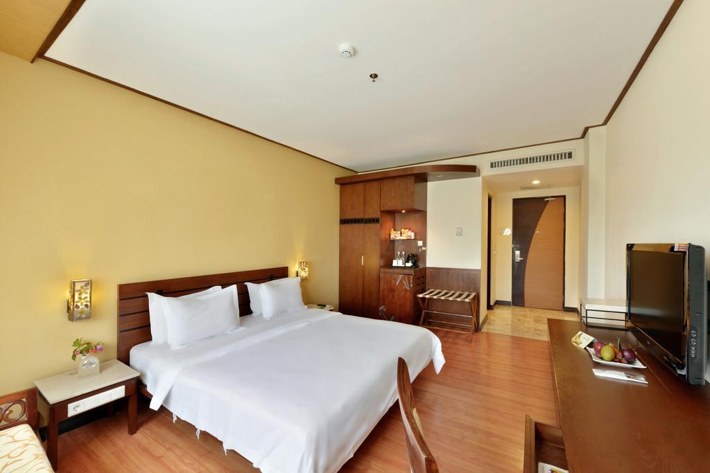 Hotel Banana By Kagum 4*